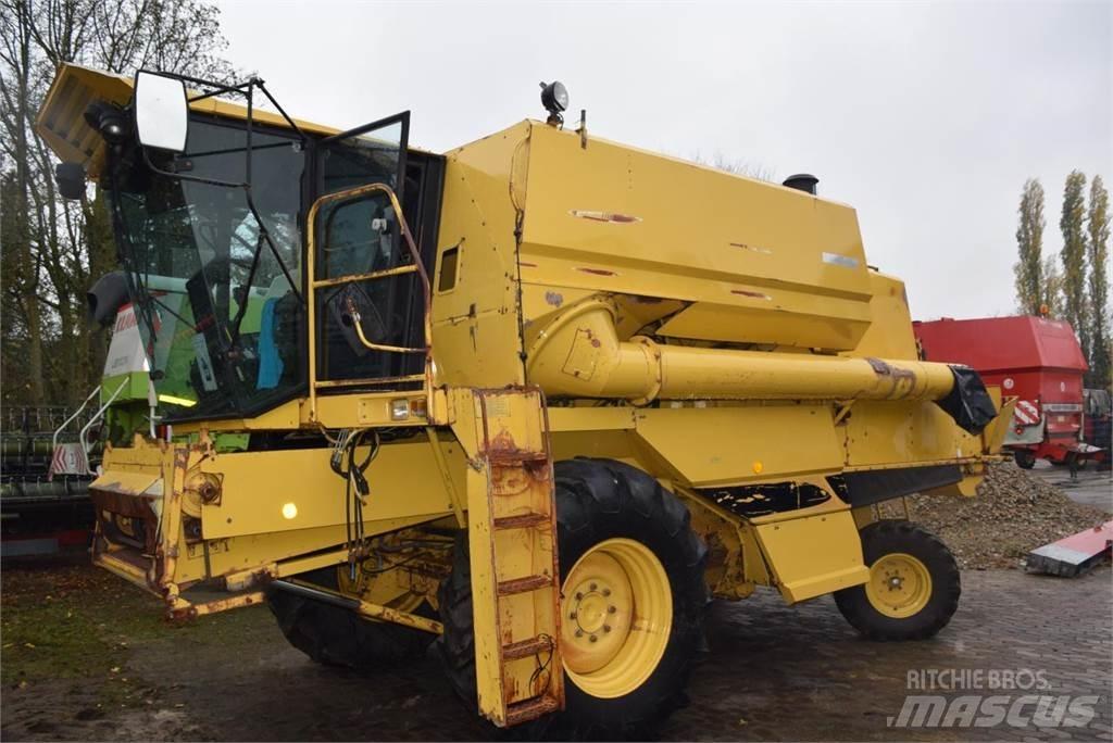 New Holland TF 42 Biçerdöverler