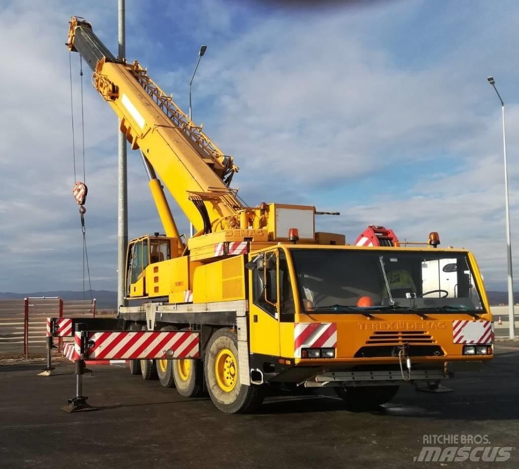 Demag AC 120 Yol-Arazi Tipi Vinçler (AT)