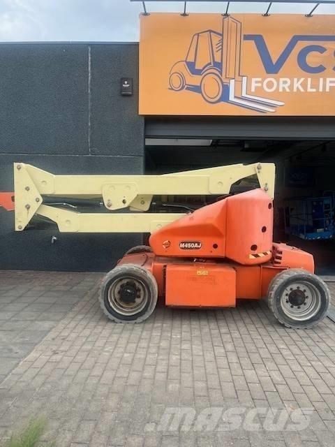 JLG M 450 AJ Körüklü personel platformları