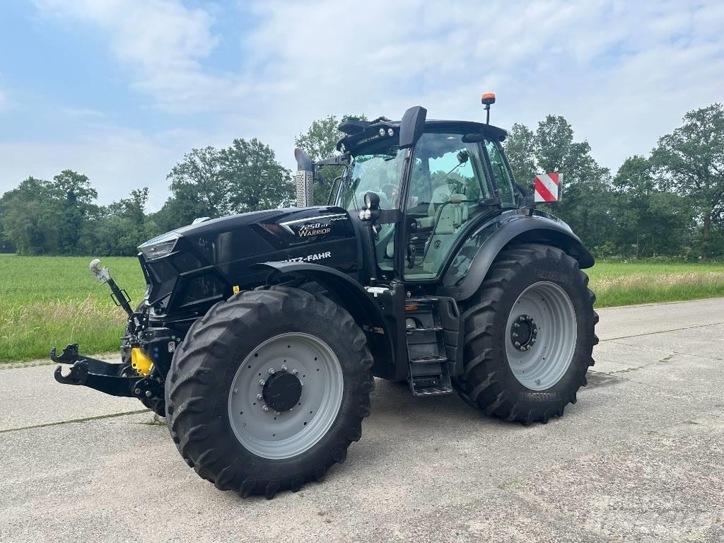 Deutz-Fahr 7250 Traktörler