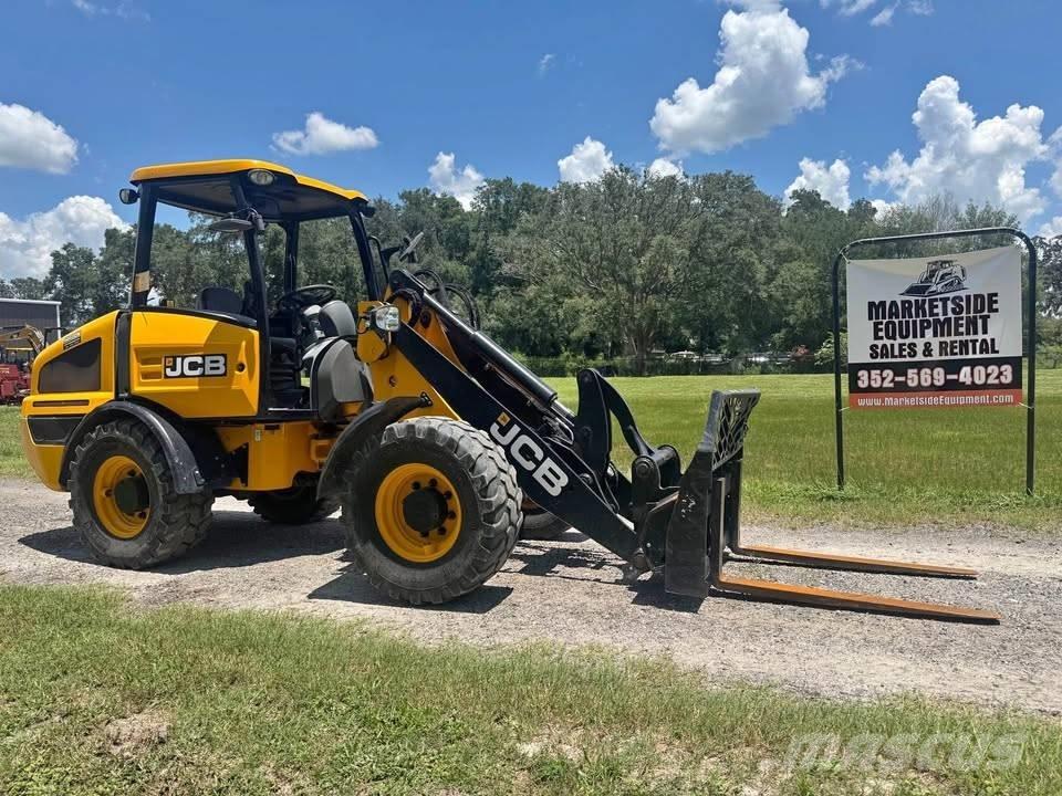 JCB 407 Tekerlekli yükleyiciler