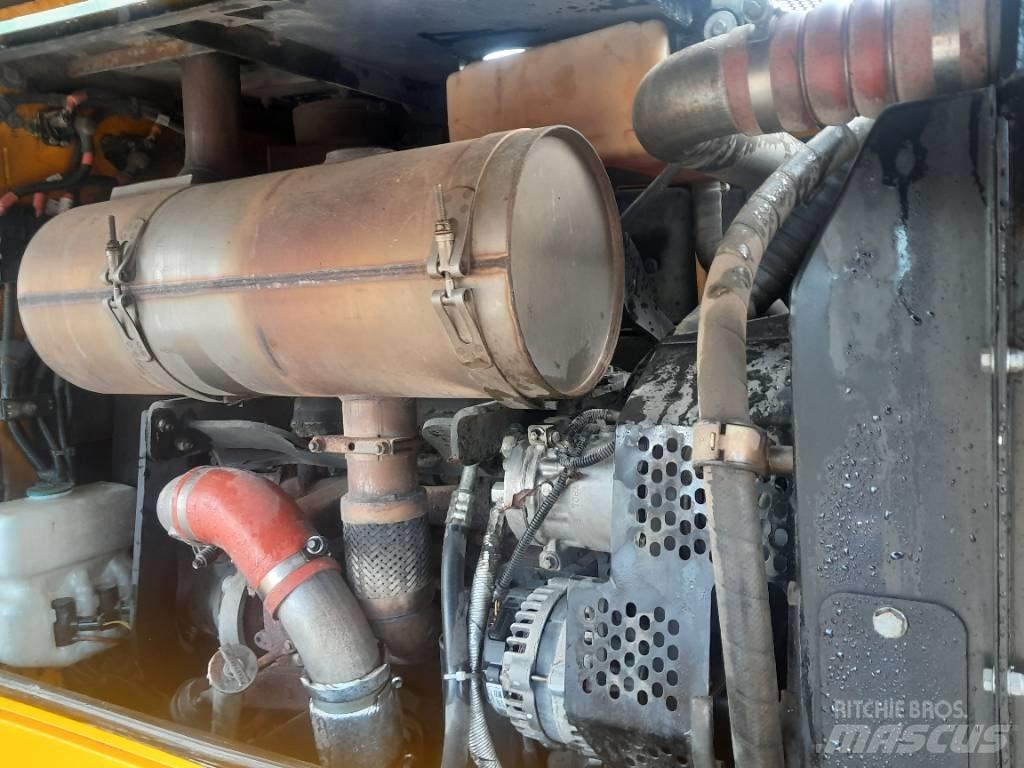 JCB 414 Tekerlekli yükleyiciler