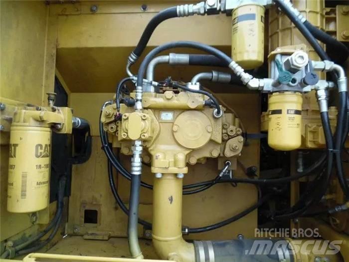 CAT 325 D Paletli ekskavatörler