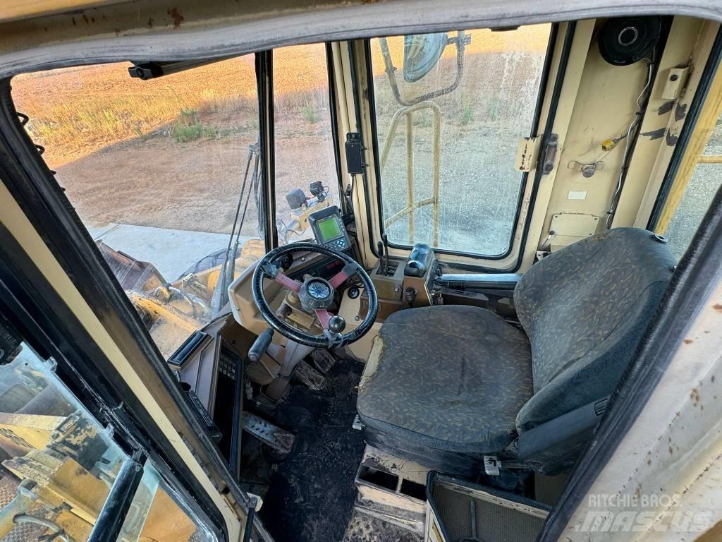 CAT 966 F Tekerlekli yükleyiciler