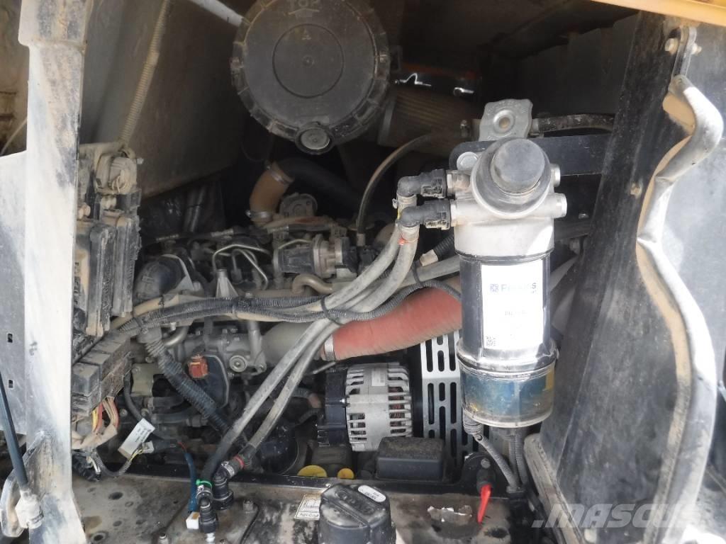 Mecalac 6 MDX Belden kirma kamyonlar