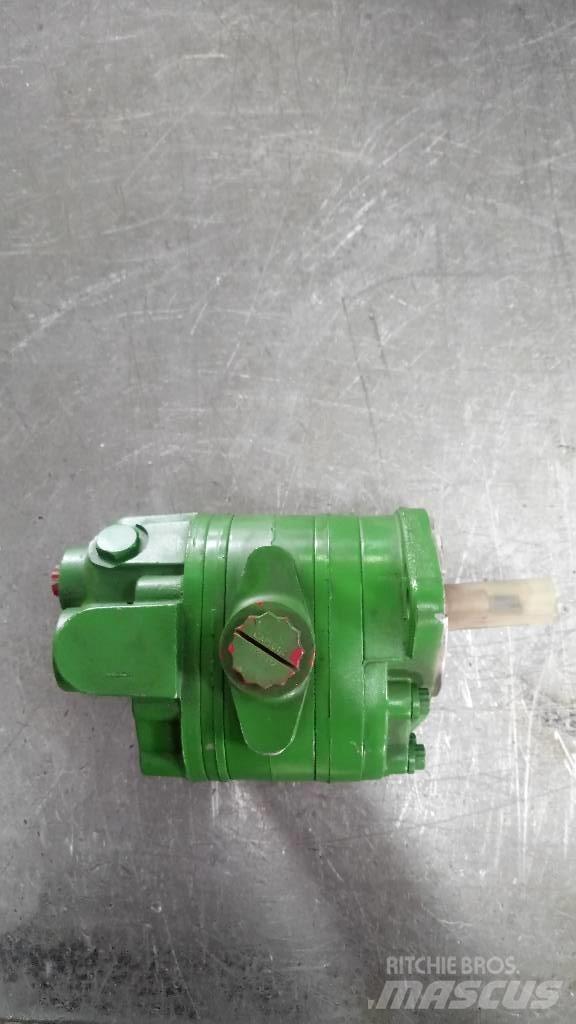 John Deere Αντλία Hidrolik