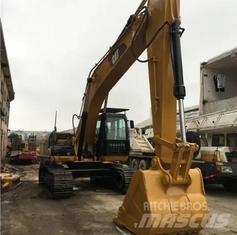 CAT 324 Paletli ekskavatörler