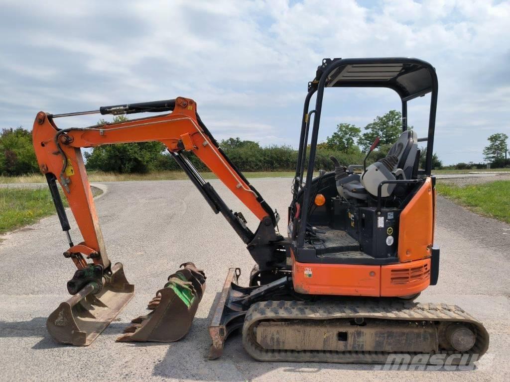 Hitachi ZX 26 U-5A Mini ekskavatörler, 7 tona dek