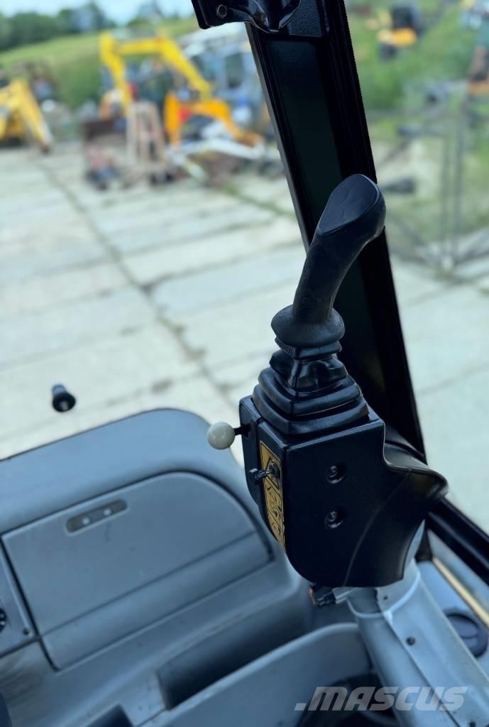 Terex 880 SX Kazıcı yükleyiciler - beko loder