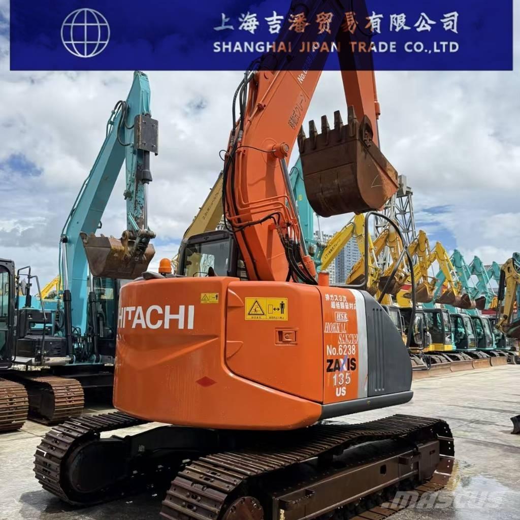 Hitachi ZX 135 Paletli ekskavatörler