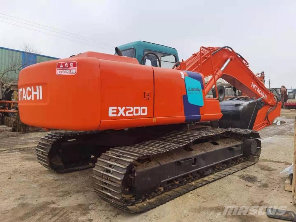 Hitachi EX 200 Paletli ekskavatörler