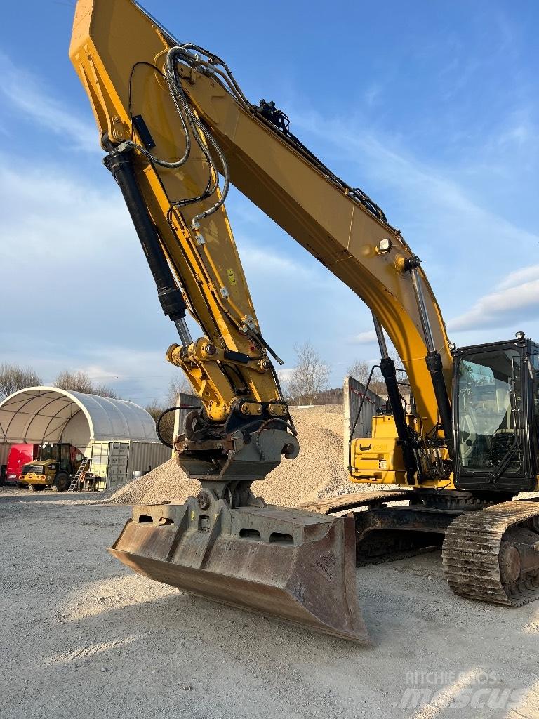 CAT 330 F LN Paletli ekskavatörler