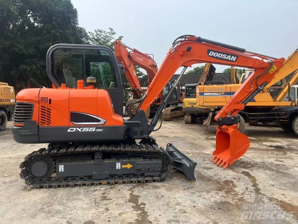 Doosan DX55-9C Mini ekskavatörler, 7 tona dek