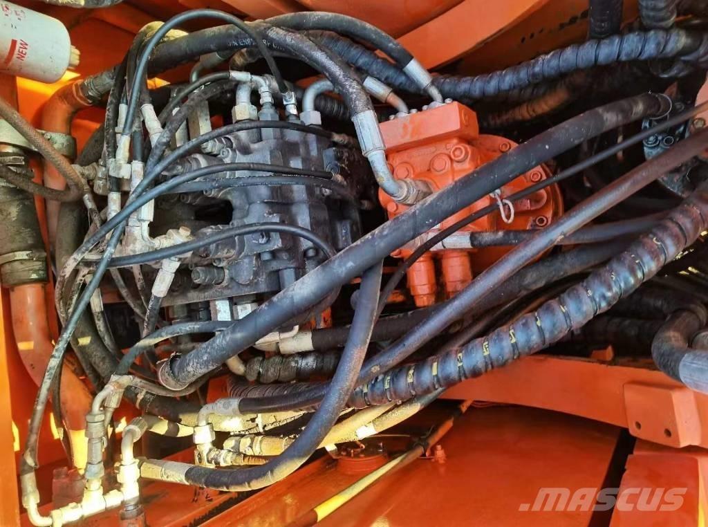 Doosan 150 W-7 Lastik tekerli ekskavatörler
