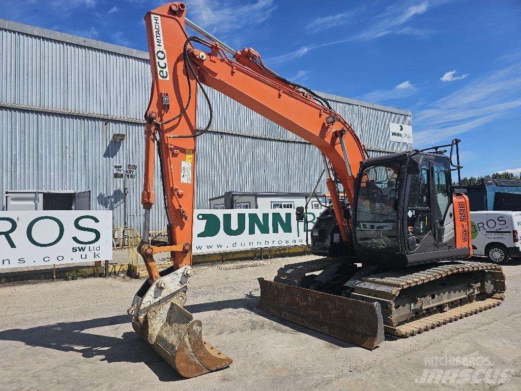 Hitachi ZX 135 US-6 Paletli ekskavatörler