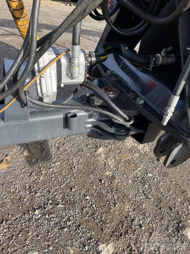 Kesla Patu 12T Tomruk yükleyici traktörler