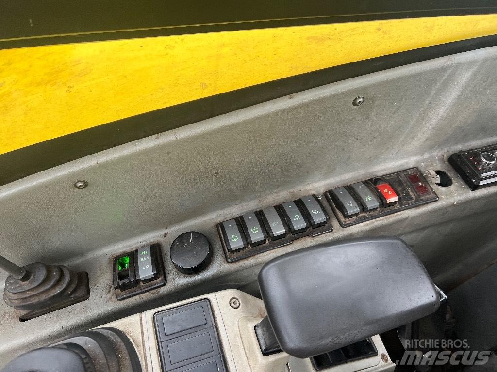 Wacker Neuson 14504 Paletli ekskavatörler