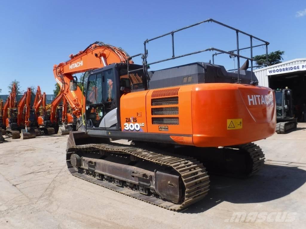 Hitachi ZX 300 LC-6 Paletli ekskavatörler
