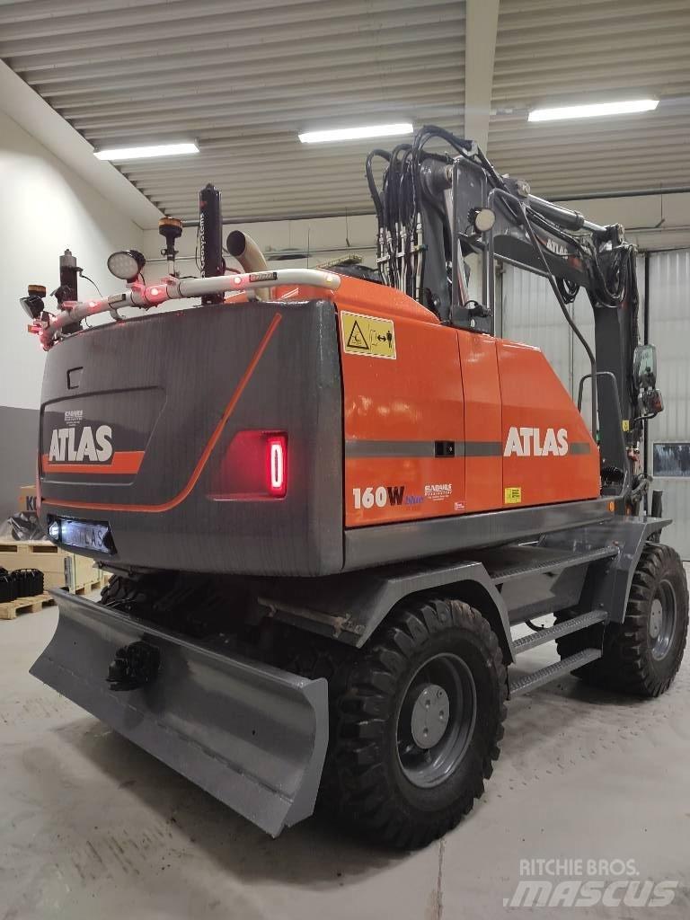Atlas 160 W Lastik tekerli ekskavatörler