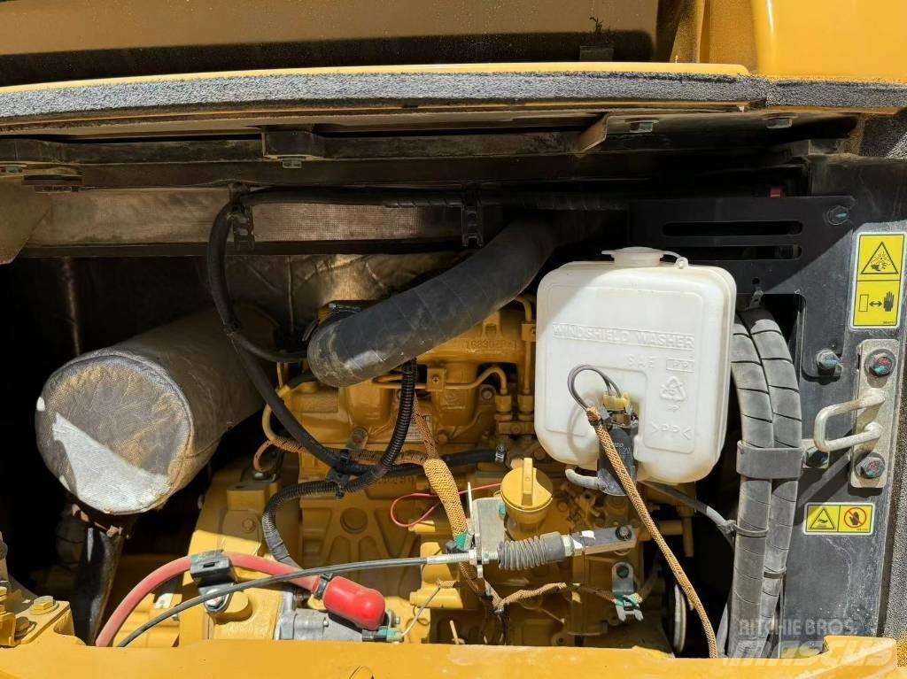 CAT CAT303.5E2 Mini ekskavatörler, 7 tona dek