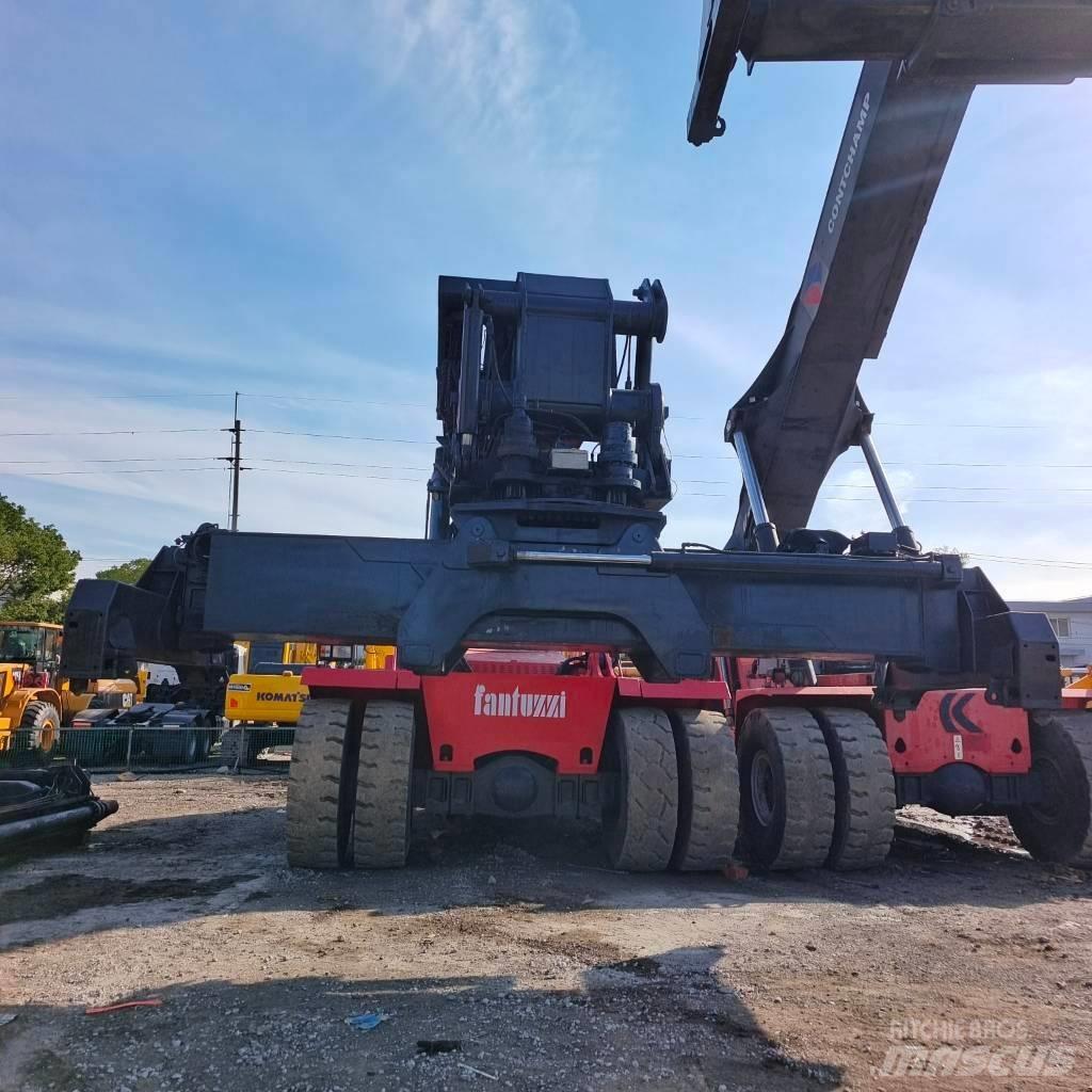 Fantuzzi CS 45 KM Konteyner istifleyiciler - reach stacker