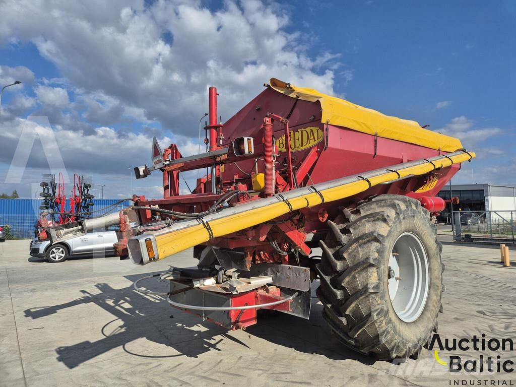 Bredal K 105 Mineral gübre dagiticilar