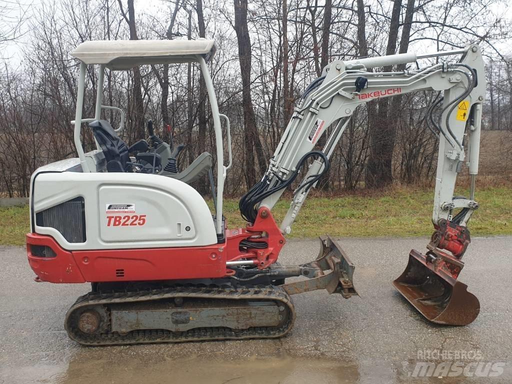 Takeuchi TB 225 Mini ekskavatörler, 7 tona dek