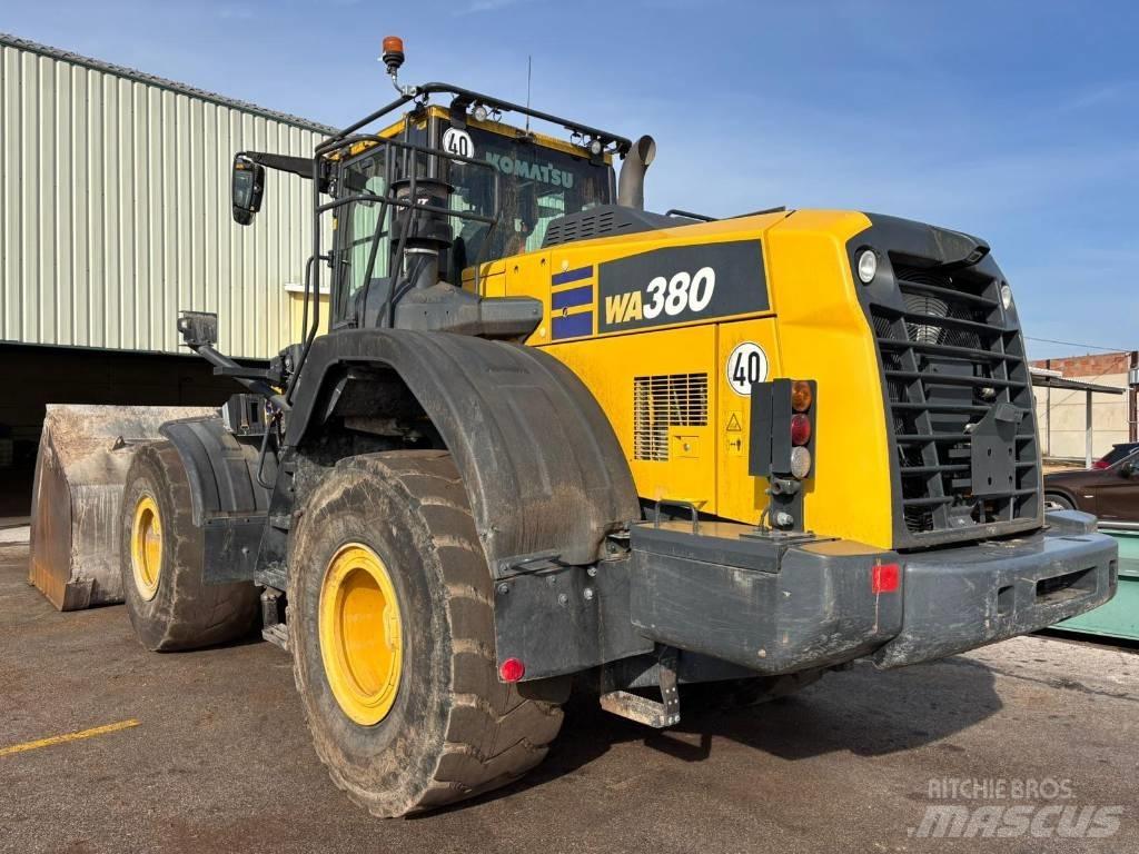 Komatsu WA 380-8 Tekerlekli yükleyiciler