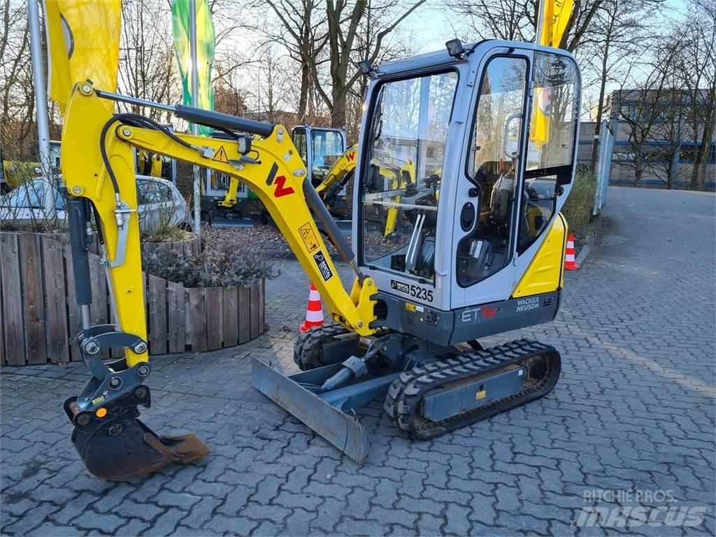 Wacker Neuson ET16 Paletli ekskavatörler