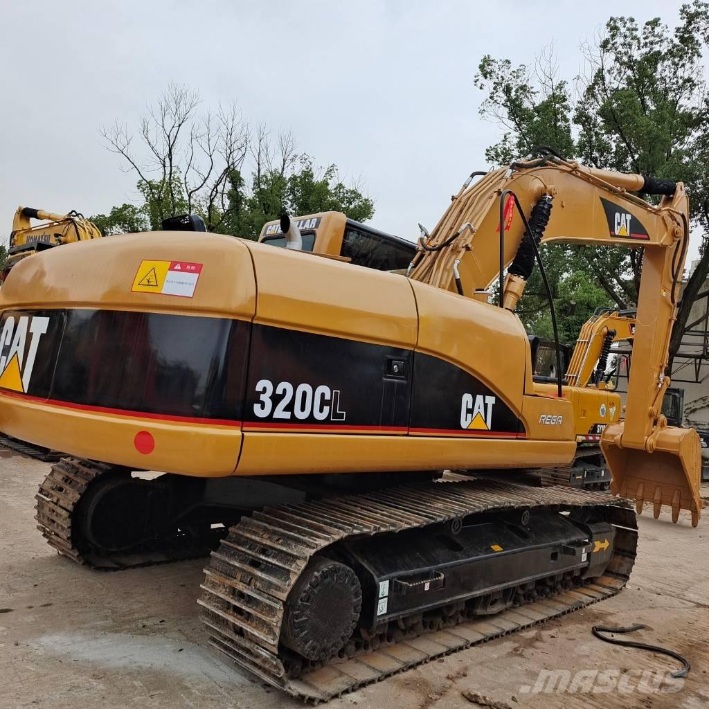 CAT 320 C L Paletli ekskavatörler