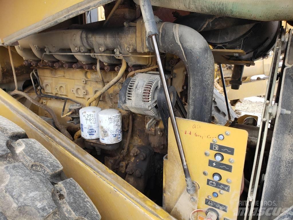 CAT CS-563E Tek tamburlu silindirler