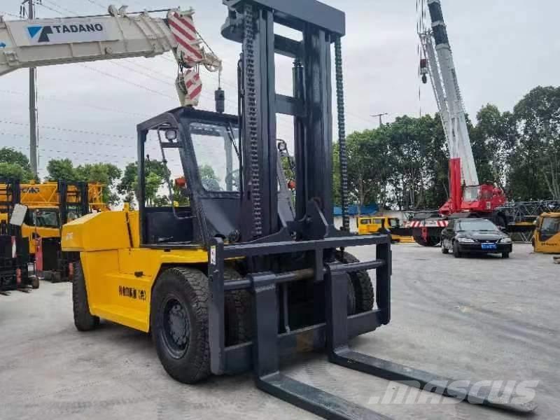 Komatsu FD 160 Dizel forkliftler