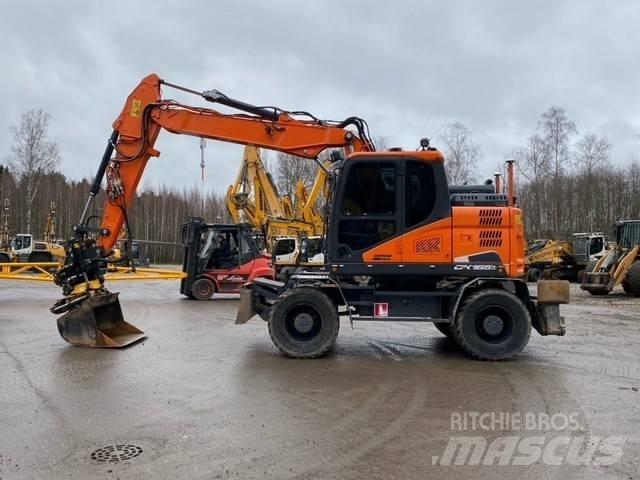 Doosan DX165W-5 Lastik tekerli ekskavatörler