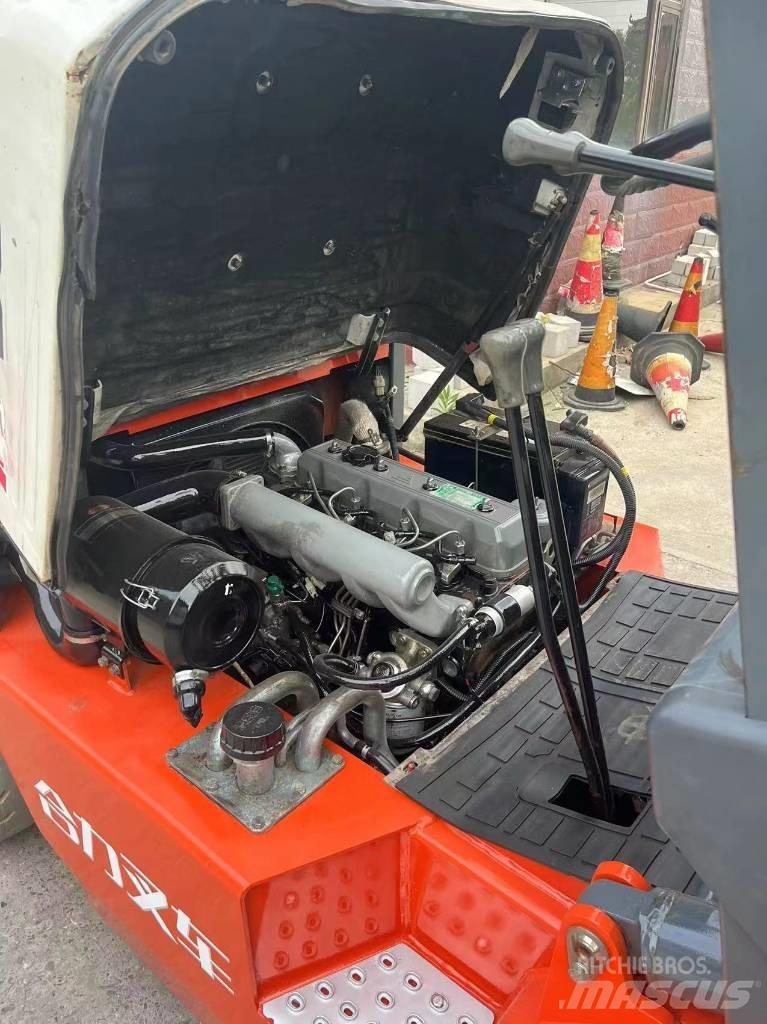 Heli CPC 30 Dizel forkliftler