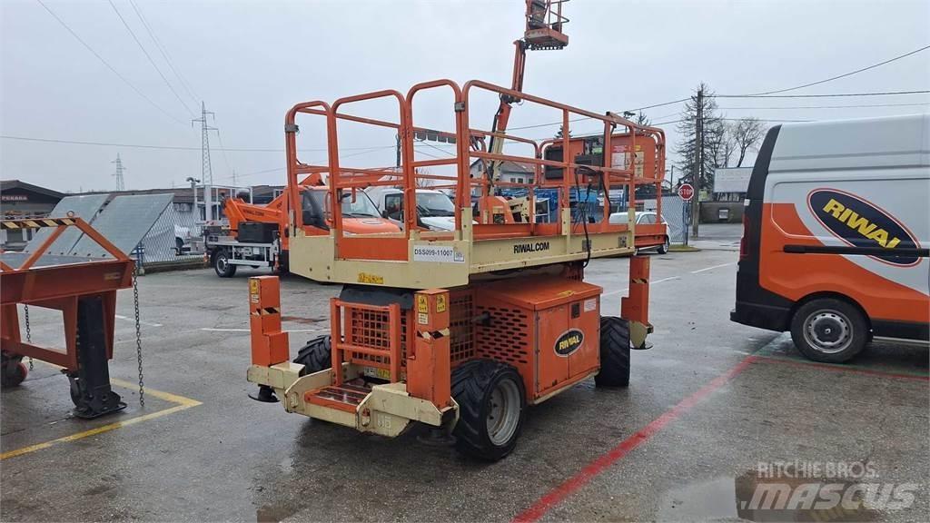 JLG 260MRT B Makasli platformlar