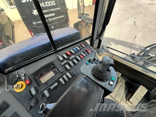 Huddig 1260B City Kazıcı yükleyiciler - beko loder