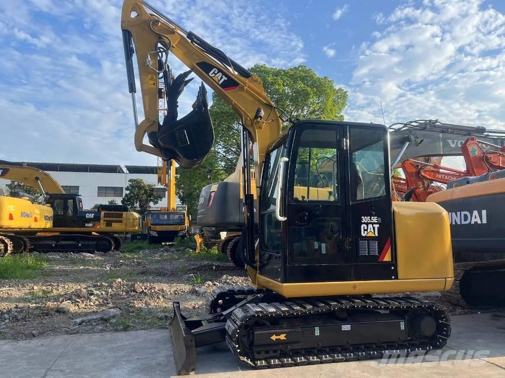 CAT 305.5E2 Paletli ekskavatörler