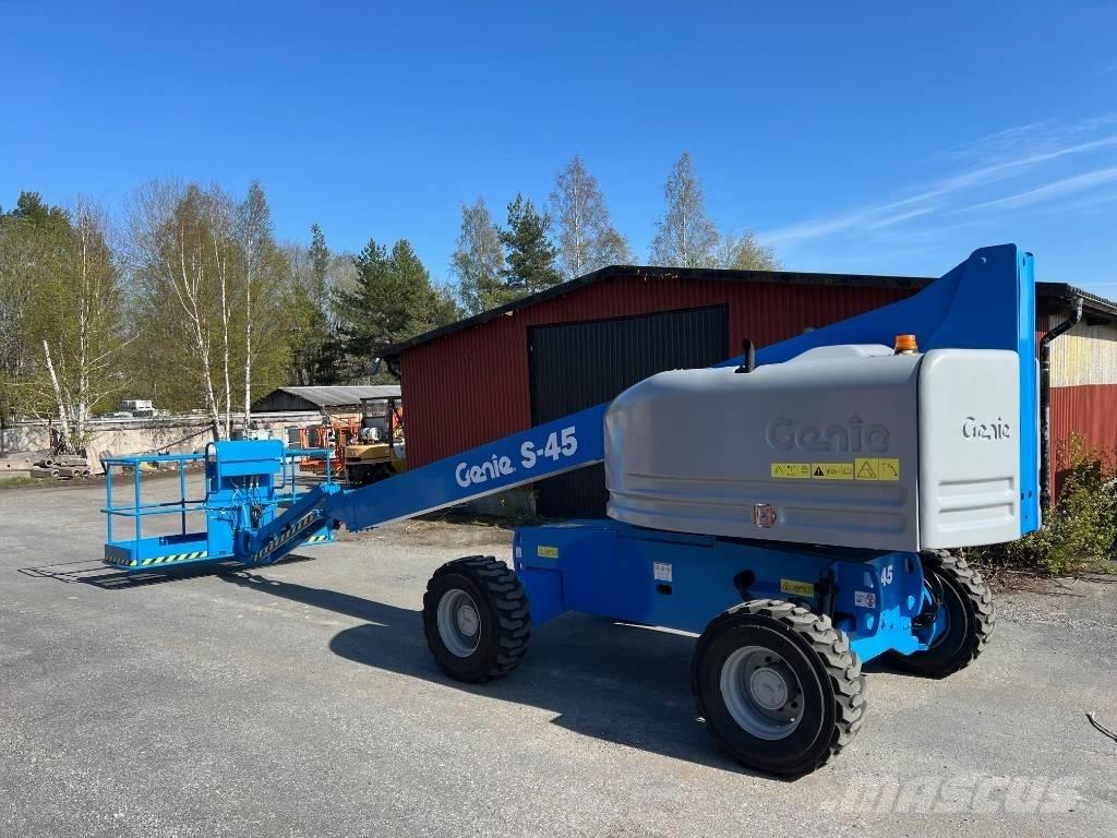 Genie S 45 Körüklü personel platformları