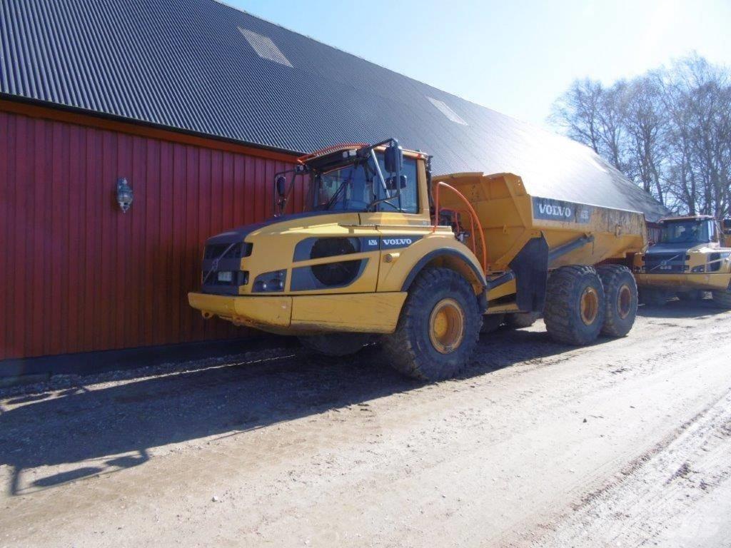 Volvo A25G Belden kirma kaya kamyonu