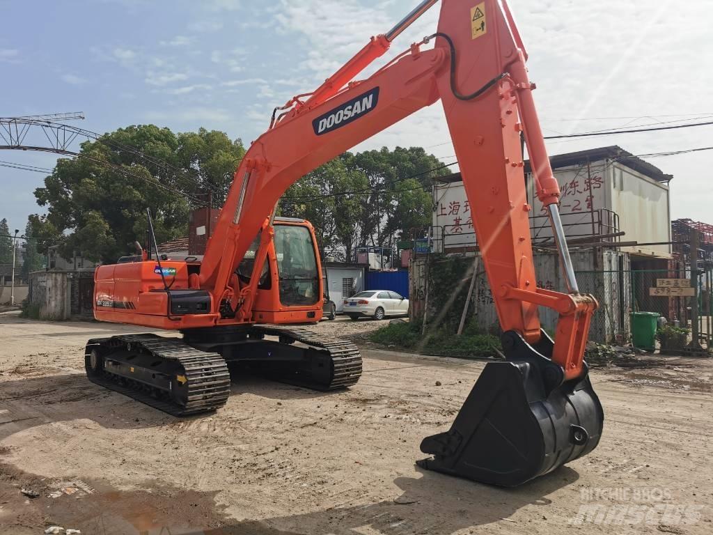 Doosan DH 225 LC-7 Paletli ekskavatörler