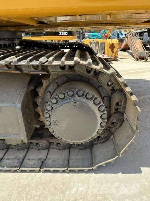 CAT 336 D Paletli ekskavatörler