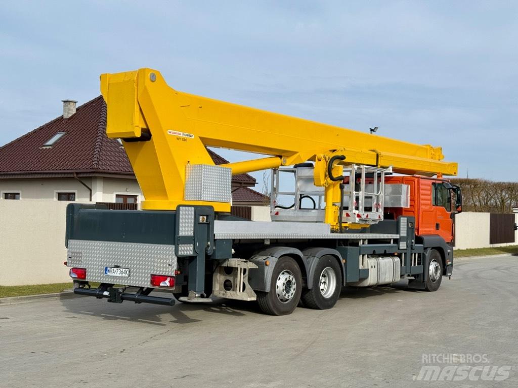 Wumag WT 530 Araç üstü platformlar