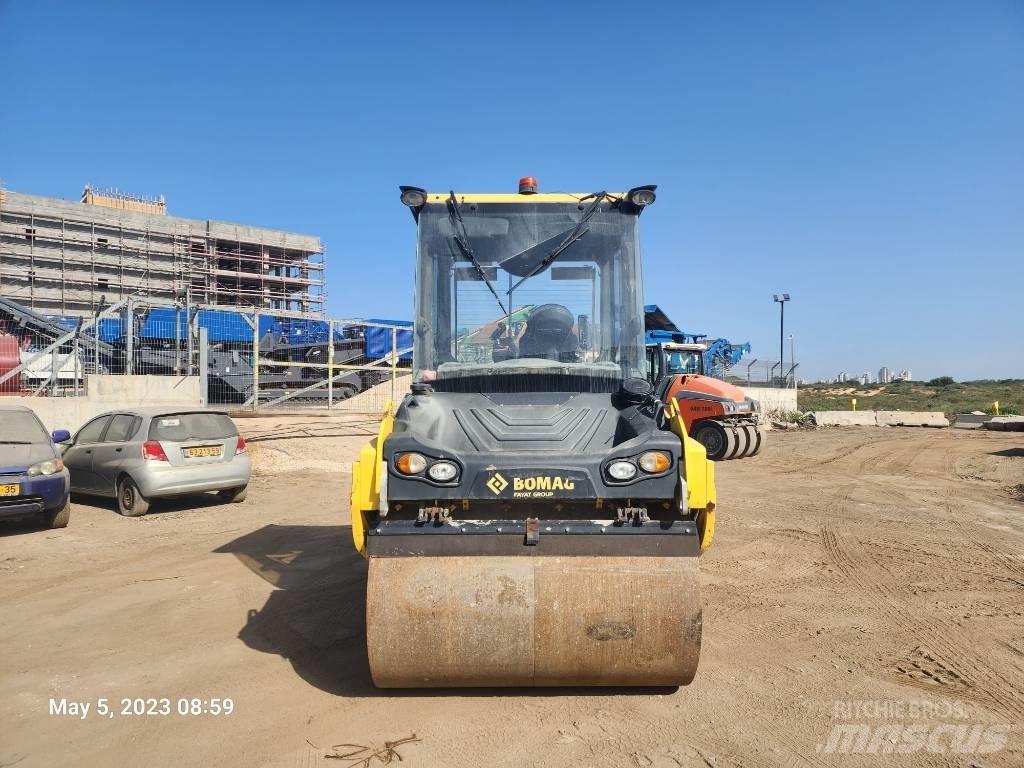 Bomag BW 154 AD-5 Çift tamburlu silindirler