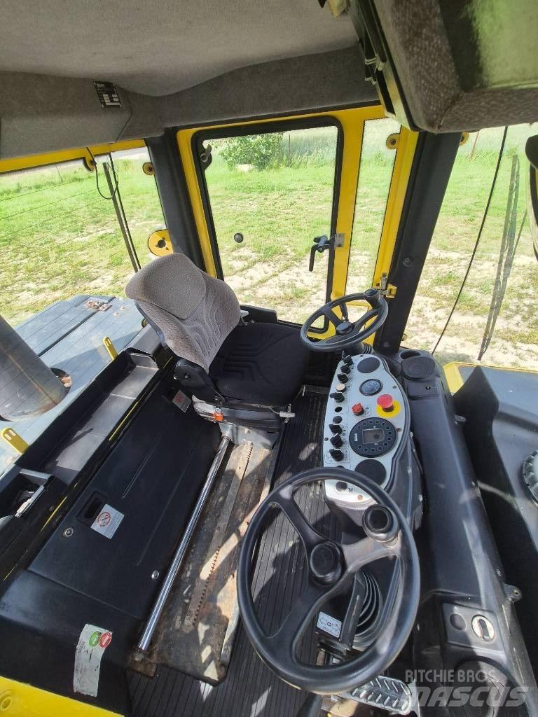 Bomag BW 24 R H Pnömatik lastikli silindirler