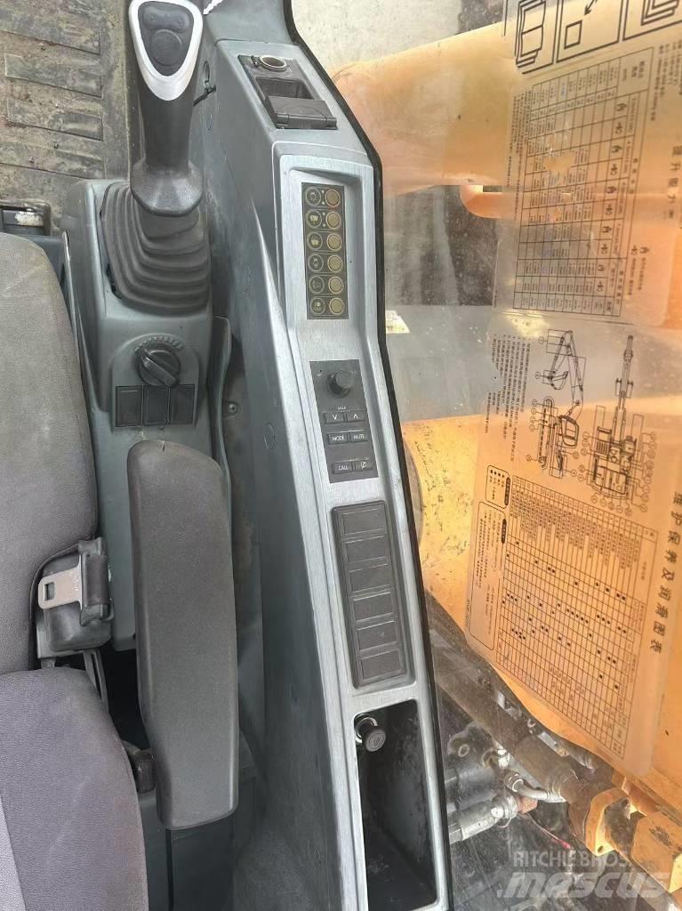 Hyundai R220LC-9S Paletli ekskavatörler