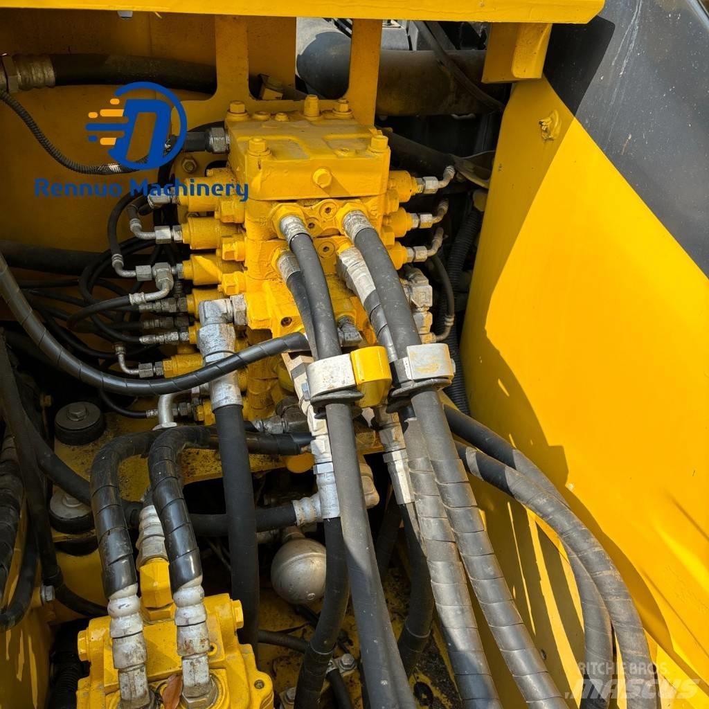 Komatsu PC 130 Paletli ekskavatörler