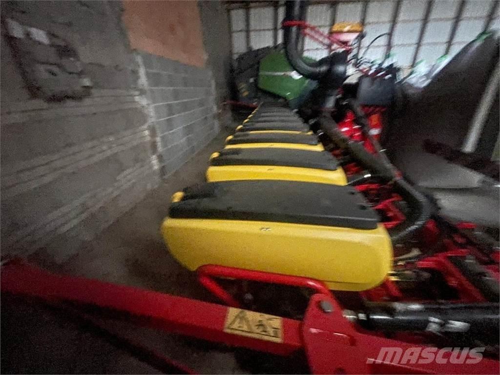 Väderstad TPV 12 Hassas ekim makinalari