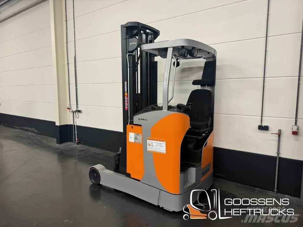 Still FMX 17 Reach truck - depo içi istif araçları