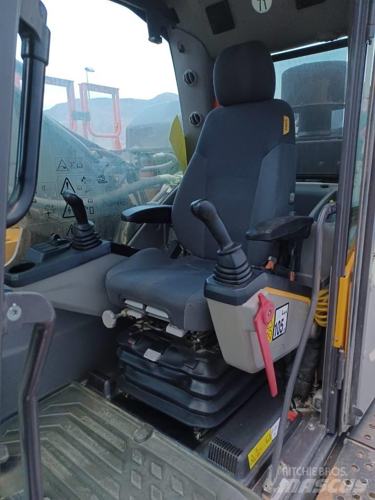 Volvo EC 380 EL Paletli ekskavatörler