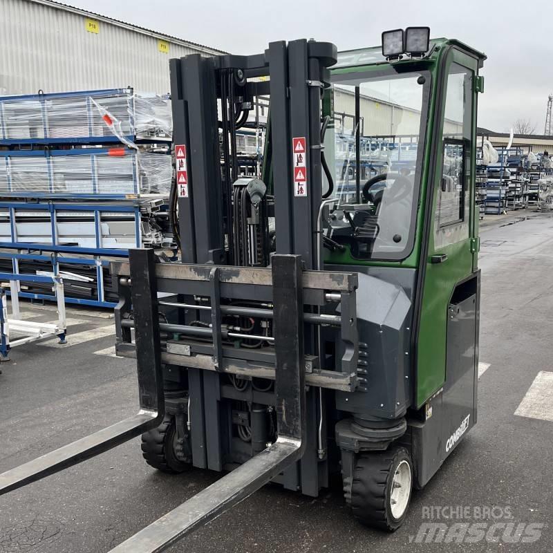 Combilift CBE 2500 4 yönlü reach truck